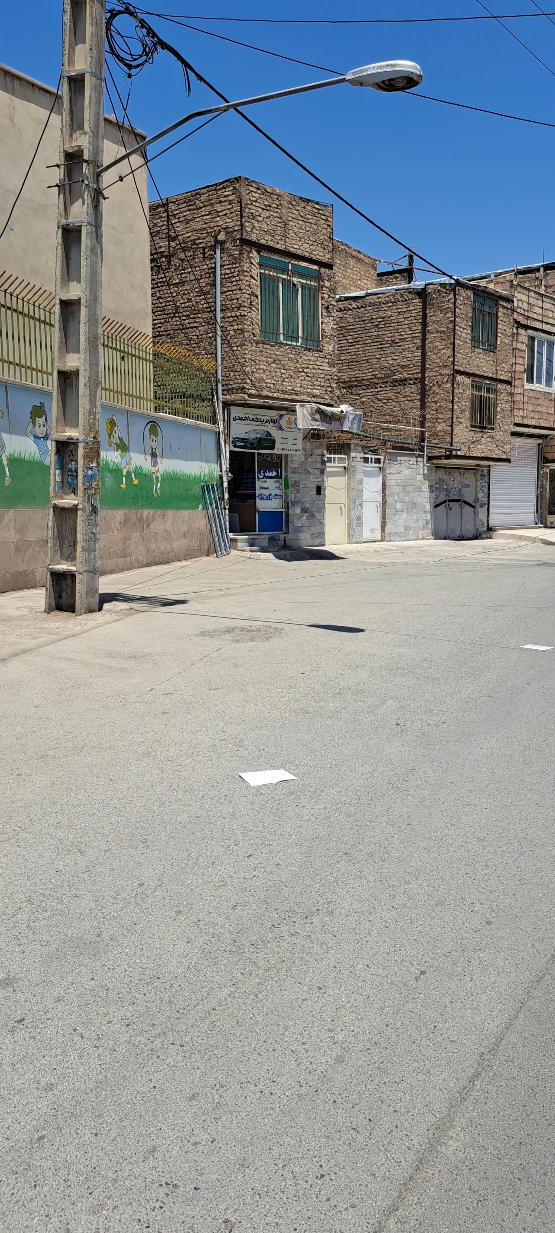 عکس لوازم‌ یدکی‌ احمدی