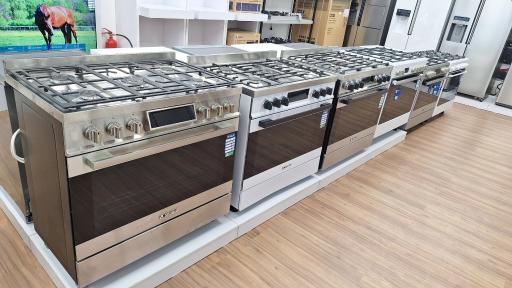 عکس فروشگاه زنجیره ای اسنوا (شعبه میدان چیتا)