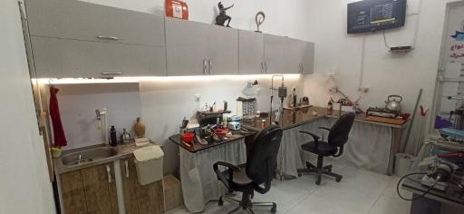عکس کارگاه دندان سازی الماس دنت