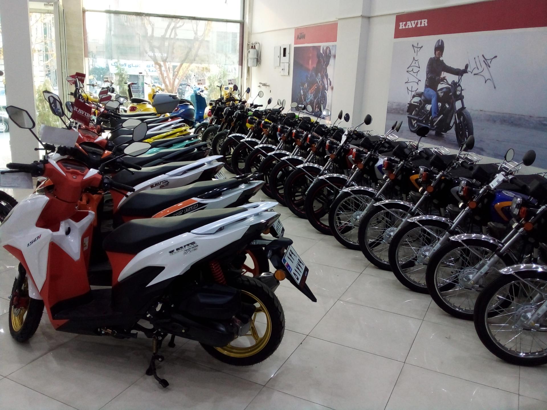 عکس کویر موتور امام خمینی