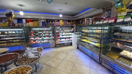 عکس قنادی آرتا