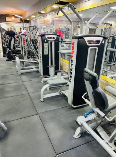 باشگاه بدنسازی مهشید فیت