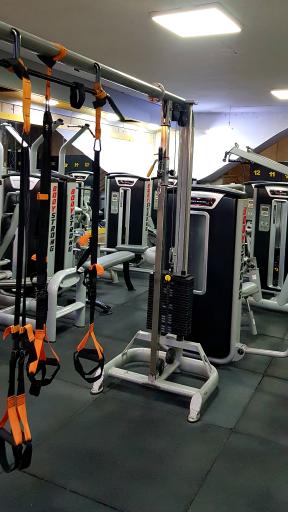 عکس باشگاه بدنسازی مهشید فیت