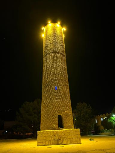 عکس مناره آجری