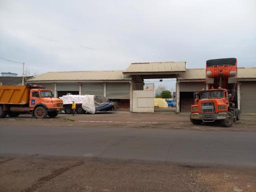 عکس مصالح فروشی سیمانپور