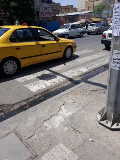 عکس تاکسی زرد