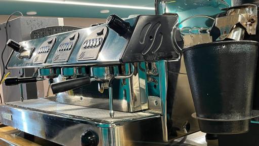 عکس کافه لاو