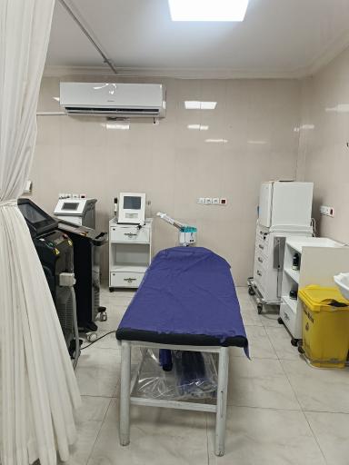 عکس درمانگاه شبانه روزی عرفان