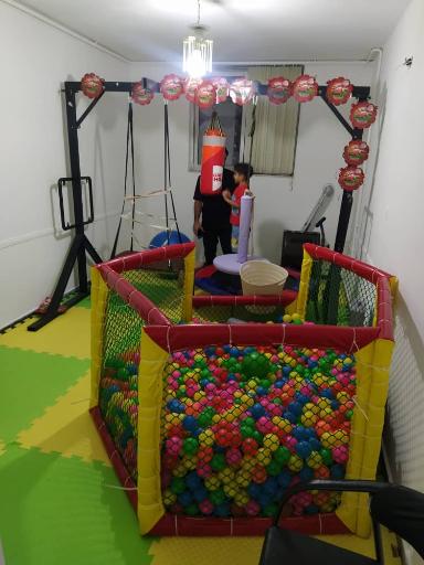 عکس کار درمانی و گفتار درمانی صوفی