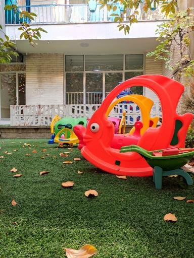 عکس خانه کودک نورا