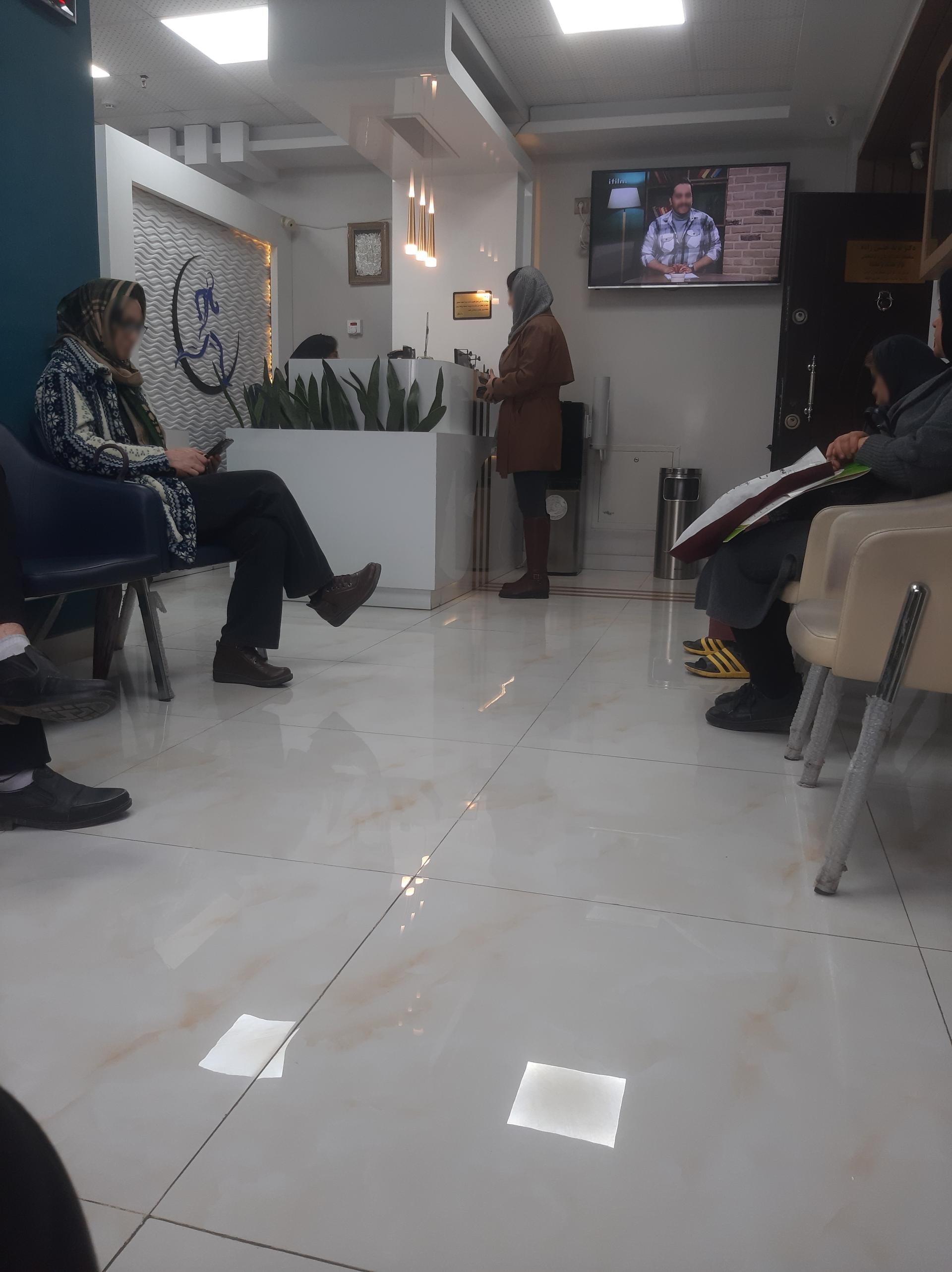 عکس دکتر نوید حسین زاده