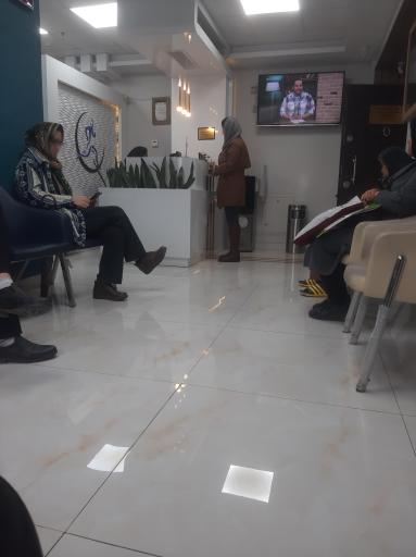 عکس دکتر نوید حسین زاده