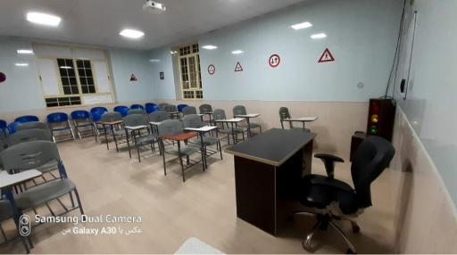 عکس آموزشگاه رانندگی بینالود