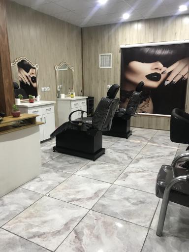 عکس سالن زیبایی هنگامه