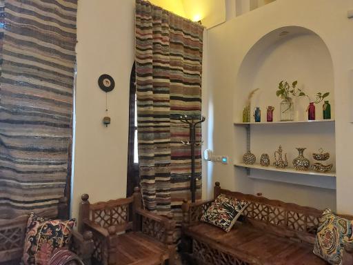 عکس هتل بوم‌گردی خانه سمنانی‌ها
