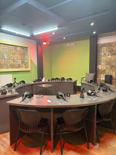 عکس مجموعه بازی های گروهی ایلی کلاب