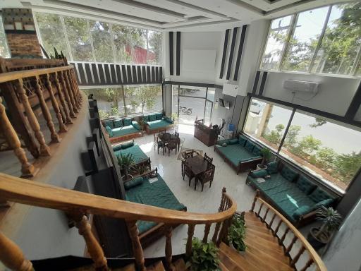 عکس رستوران لوکس برگ سبز 