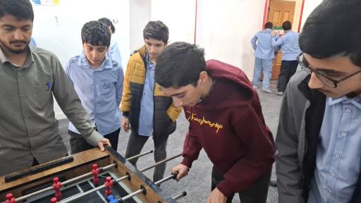 عکس مدرسهٔ پسرانه مأوا