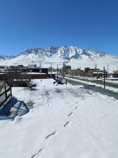 عکس برف انبار