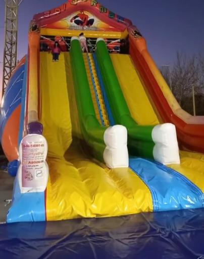 عکس شهربازی آبشار 