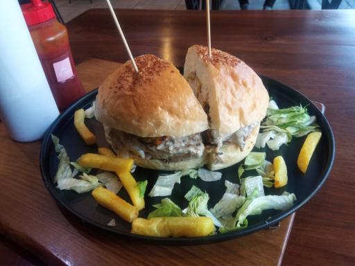 عکس فست فود دهکده