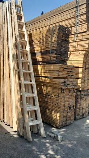 عکس تخته بنایی و بشکه اشکبار