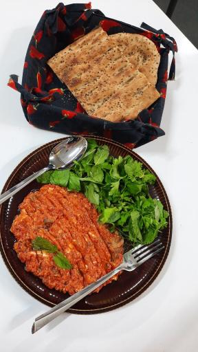 عکس باشگاه ورزشی و کافی شاپ خانه تناسب
