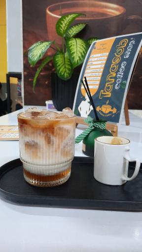 عکس باشگاه ورزشی و کافی شاپ خانه تناسب