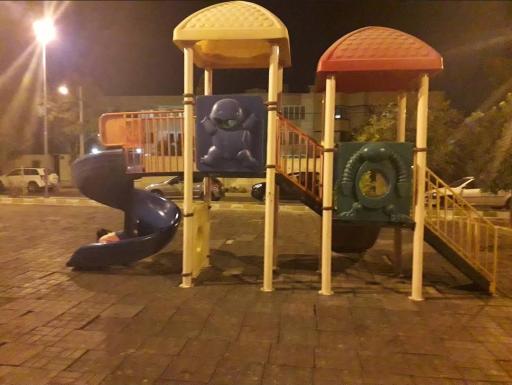 عکس پارک مثلثی(بنفشه)