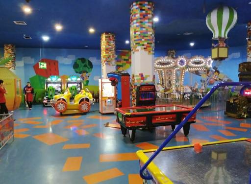 عکس شهربازی شهر آجری لگوسیتی