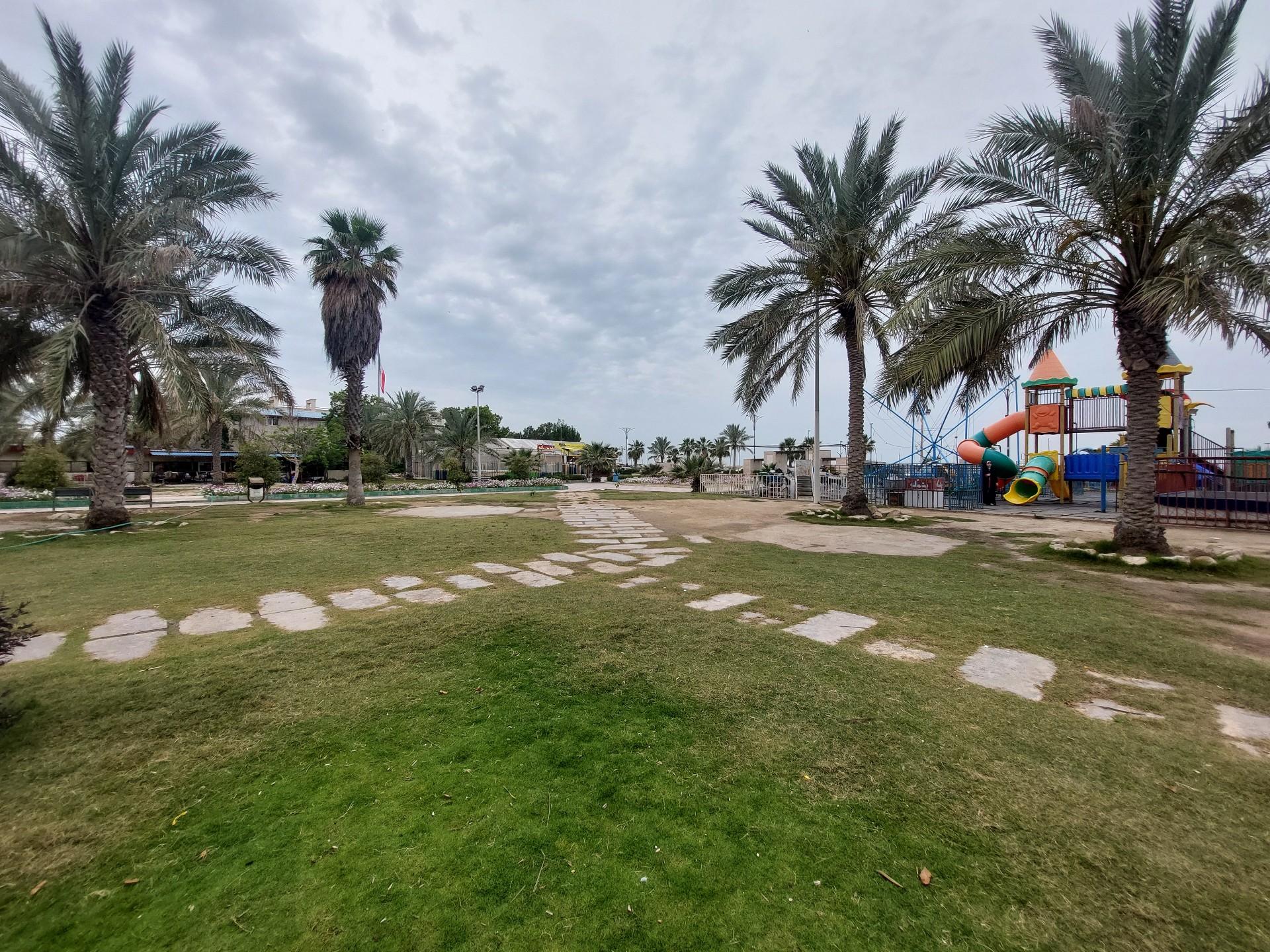 عکس بوستان مادر