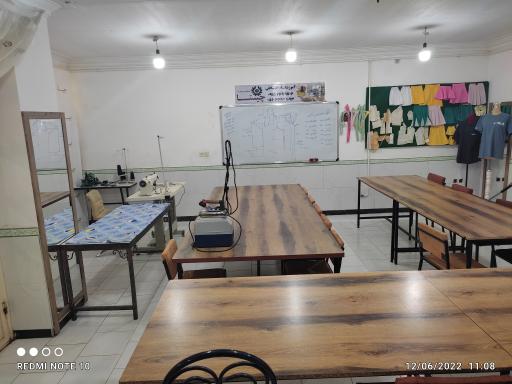 آموزشگاه چیستا