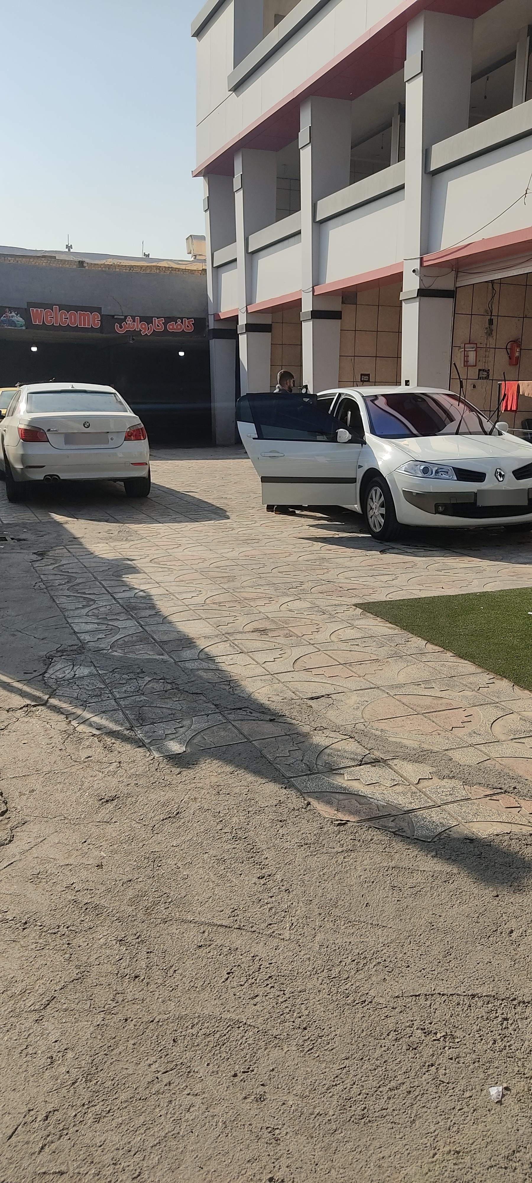عکس کافه کارواش میثاق