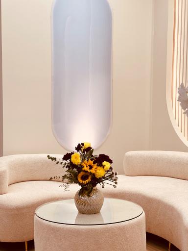 عکس سالن زیبایی مه