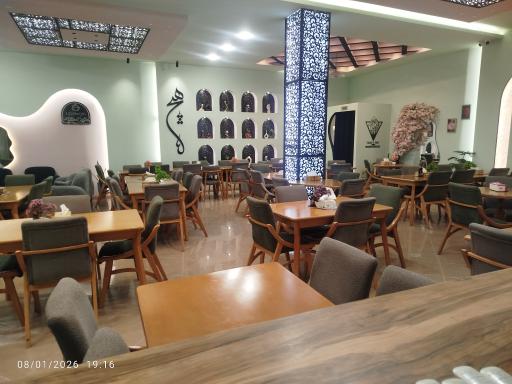 عکس کافه رستوران چرب و‌چیلی