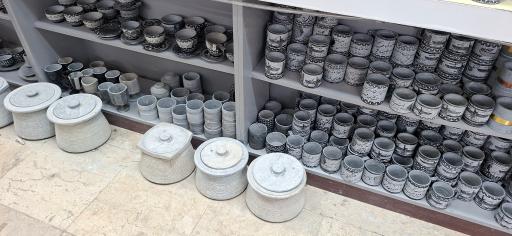 عکس فروشگاه صنایع دستی توس