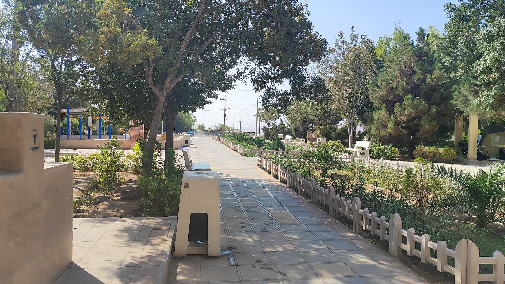 عکس بوستان نیایش