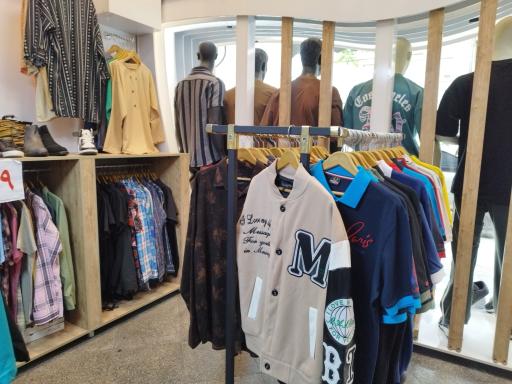 عکس فروشگاه شیک من / شیک وومن