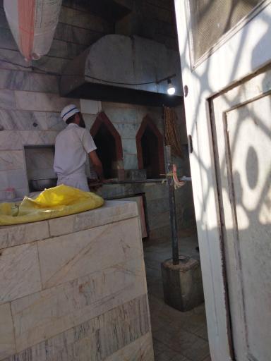 عکس نانوایی سنگکی