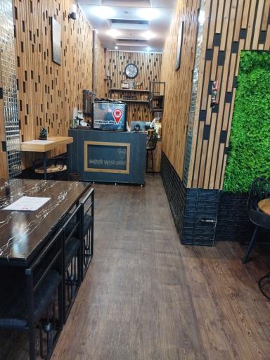 عکس کافه کوچه شونزده 