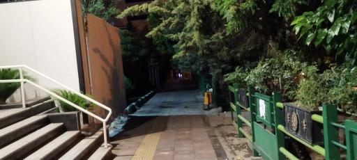 عکس میدان کتاب