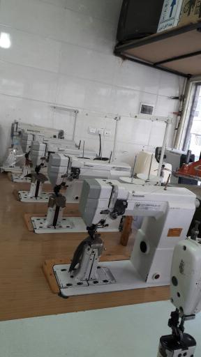 عکس فروشگاه و تعمیرگاه چرخهای کفاشی و لوازم جانبی