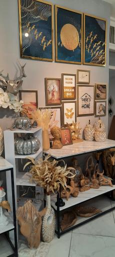 عکس گالری آبان 