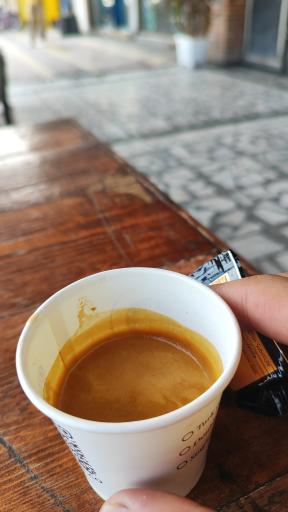 عکس کافه کاکو شیرازی