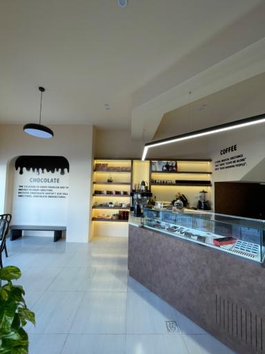 عکس بوتیک تخصصی شکلات نوژان 