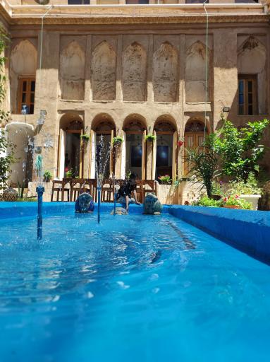 خانه تاریخی رفیعیان