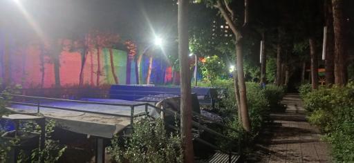 عکس باغ رستوران مهر فرهنگیان