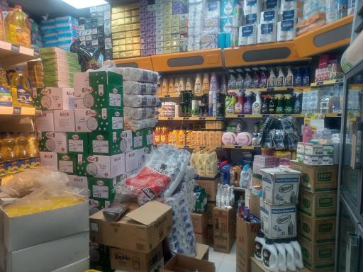 عکس فروشگاه موادغذایی سراسری سورنا