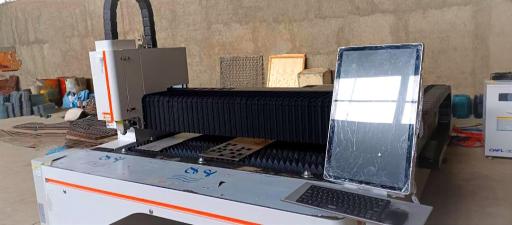 عکس خدمات برش لیزر CNC فلزات براتی