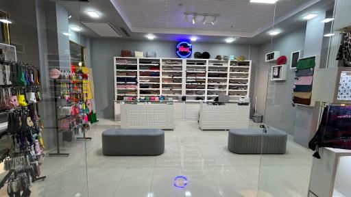 عکس بلو اسکارف